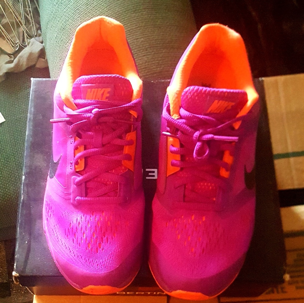Women's sneakers